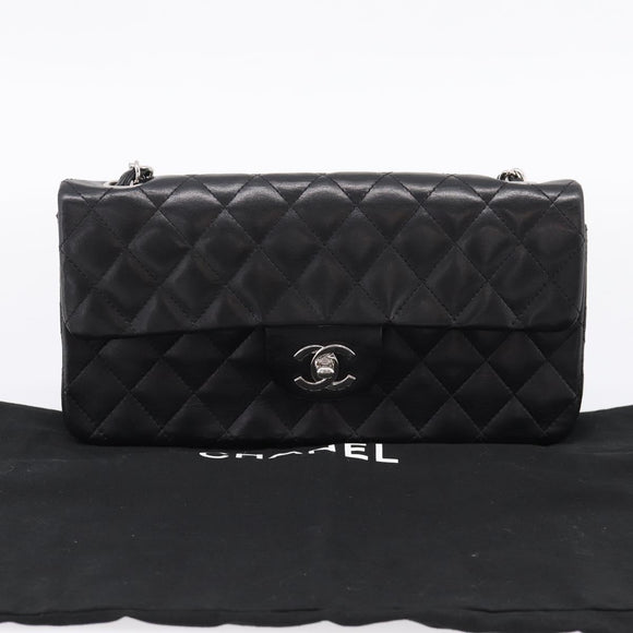 CHANEL Matelasse Chain Shoulder Bag Lamb Skin Black Silver CC Auth BA15944M