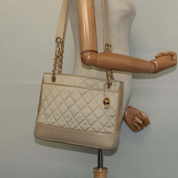 CHANEL Matelasse Chain Shoulder Bag Satin Beige Gold CC Auth BA1598