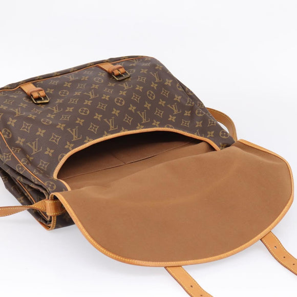 LOUIS VUITTON Monogram Saumur 43 Shoulder Bag M42252 LV Auth BA16012