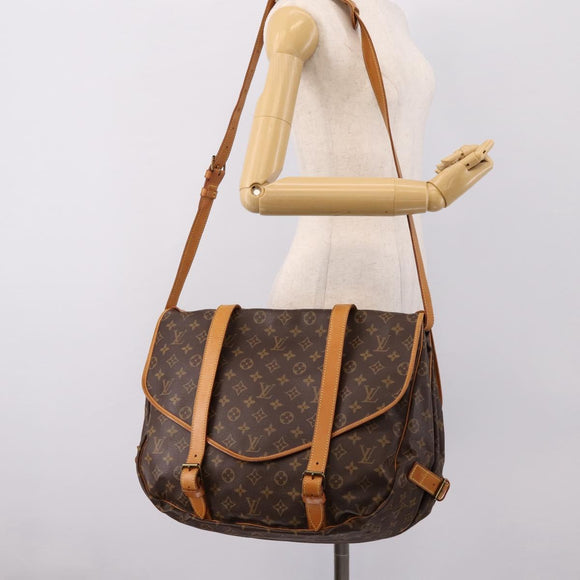 LOUIS VUITTON Monogram Saumur 43 Shoulder Bag M42252 LV Auth BA16012
