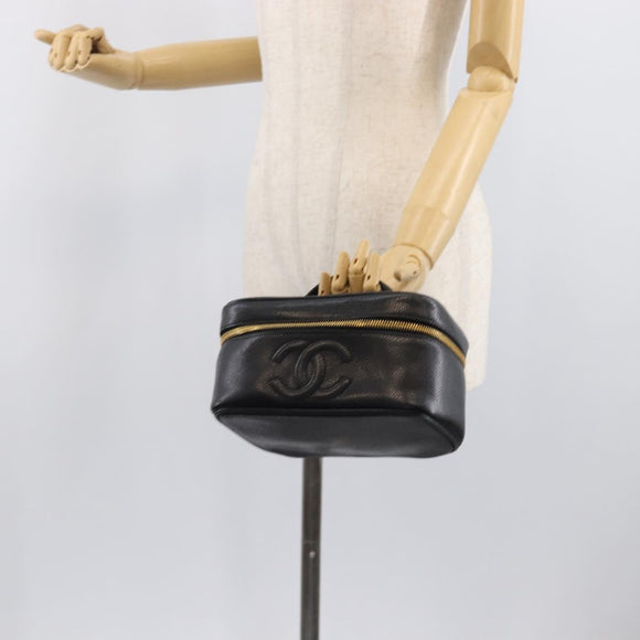 CHANEL Vanity Cosmetic Pouch Caviar Skin Black Gold CC Auth BA16061V