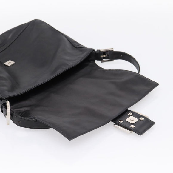 FENDI Mamma Baguette Shoulder Bag Leather Black Silver Auth BA16062V