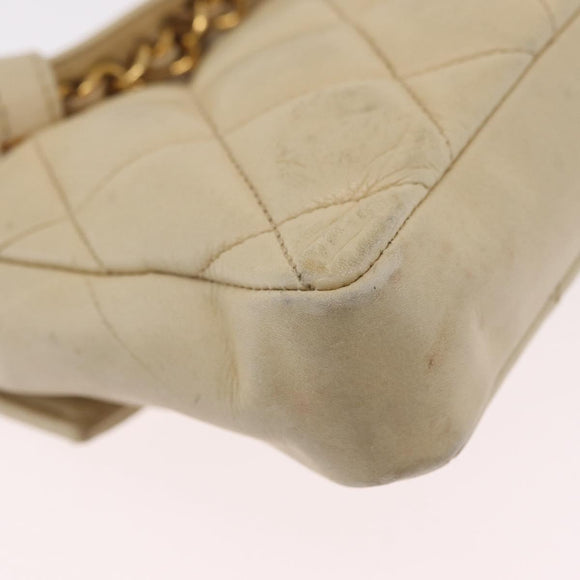 CHANEL Matelasse Waist Bag Lamb Skin Beige Gold Tone CC Auth BA16179