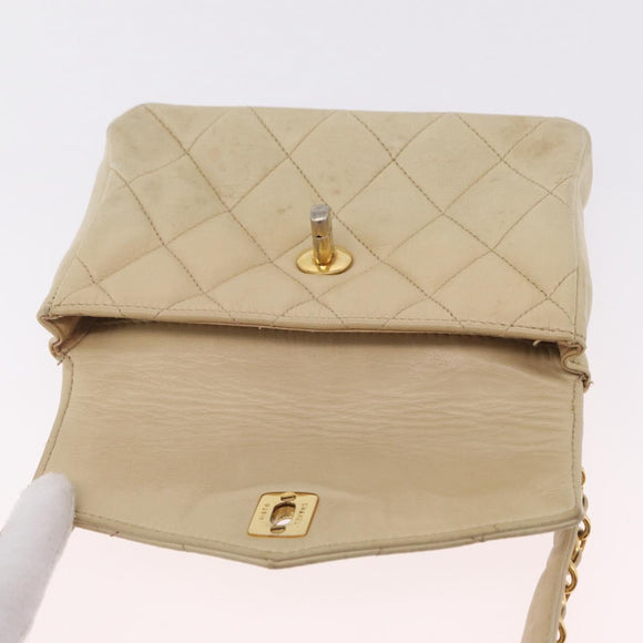 CHANEL Matelasse Waist Bag Lamb Skin Beige Gold Tone CC Auth BA16179