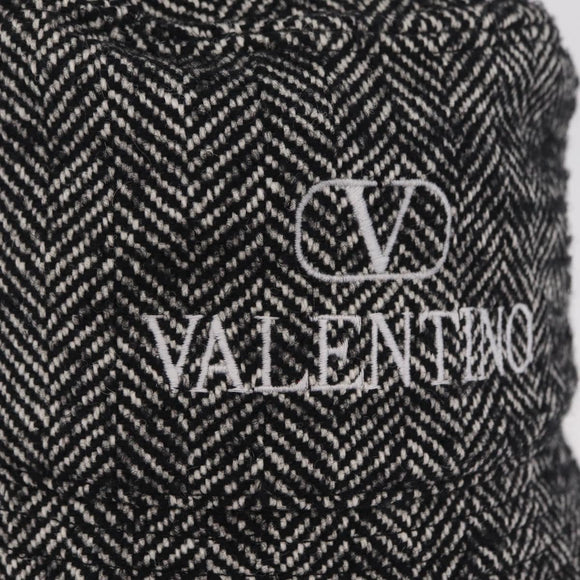 Valentino Bucket Hat Wool Black White Auth BA16214V