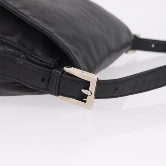 FENDI Mamma Baguette Shoulder Bag Leather Black Silver Auth BA16295V