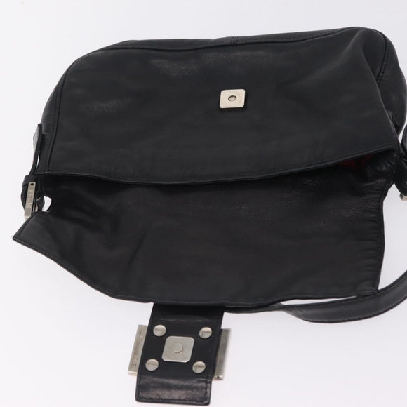 FENDI Mamma Baguette Shoulder Bag Leather Black Silver Auth BA16322V