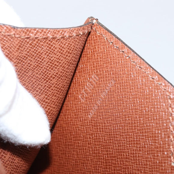 LOUIS VUITTON Monogram Porte Documents Bandouliere Bag M53338 LV Auth BA16352
