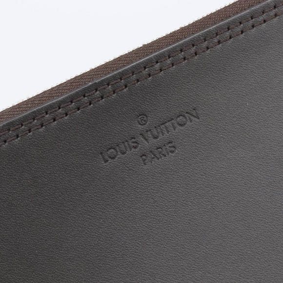 LOUIS VUITTON Mahina Hina MM Pouch Leather Dark Brown LV Auth BA16576V