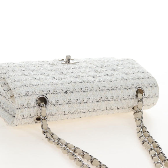 CHANEL Matelasse 25 Double Flap Chain Bag Tweed White Silver Auth BA16596SM