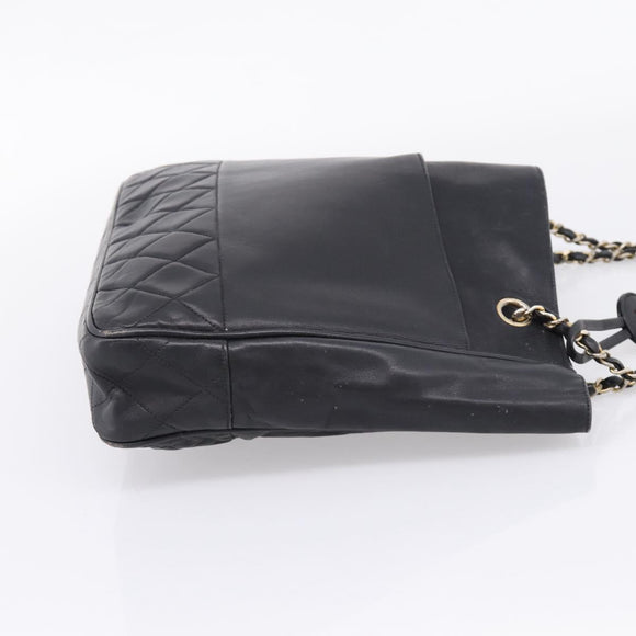 CHANEL Matelasse Chain Shoulder Bag Leather Black Gold Tone CC Auth BA16610