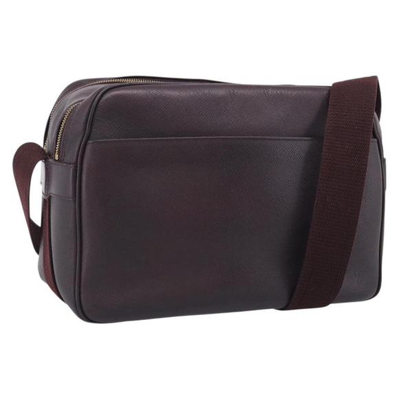 LOUIS VUITTON Taiga Reporter PM Shoulder Bag Acajou M30156 LV Auth BA16802