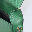 LOUIS VUITTON Epi Saint Cloud GM Shoulder Bag Green M52194 LV Auth BA17026-18