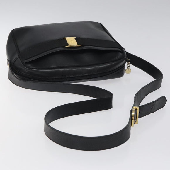 Salvatore Ferragamo Shoulder Bag Leather Black Gold Auth BA2152