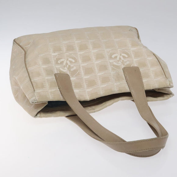 CHANEL New Travel Line Tote Bag Nylon Beige CC Auth BA2157