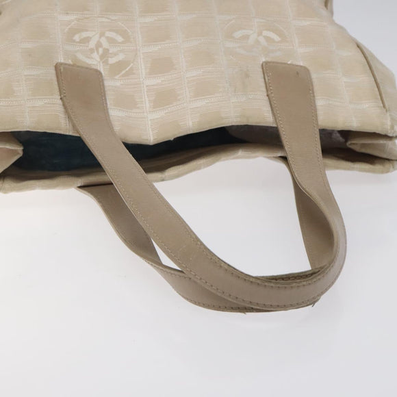 CHANEL New Travel Line Tote Bag Nylon Beige CC Auth BA2157