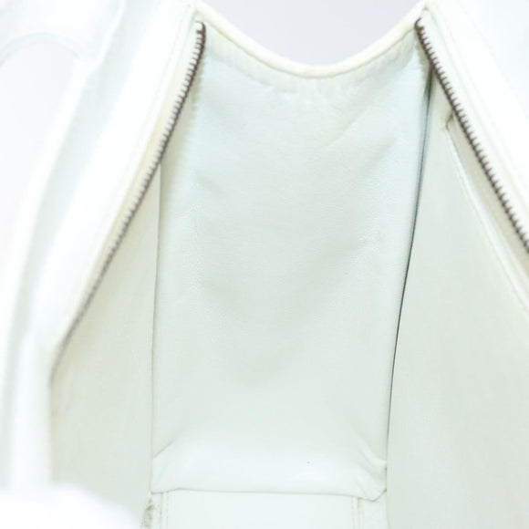 CHANEL Shoulder Bag Caviar Skin White CC Auth BA2340