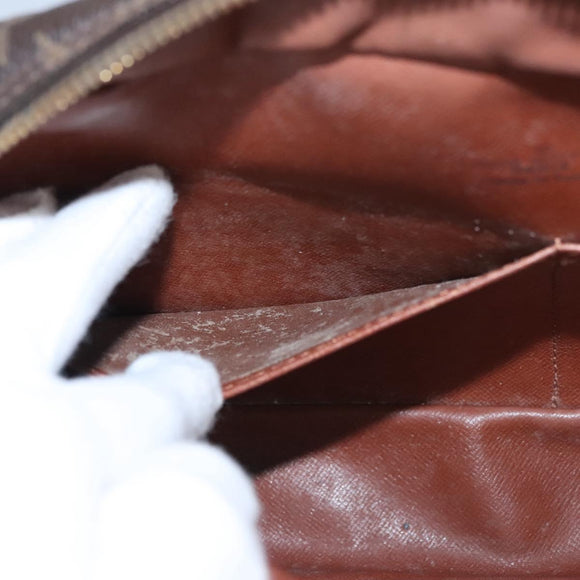 LOUIS VUITTON Monogram Compiegne 28 Clutch Bag M51845 LV Auth BA282