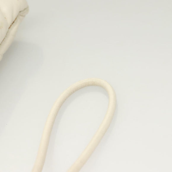 BOTTEGA VENETA MAXI INTRECCIATO Clutch Bag Leather Silver White Auth BA2892