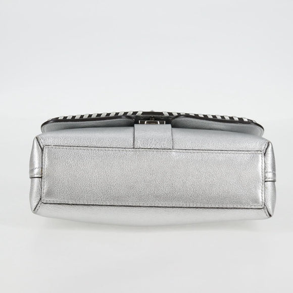 LOUIS VUITTON Chain Very Shoulder Bag Leather Silver M43201 LV Auth BA2904M