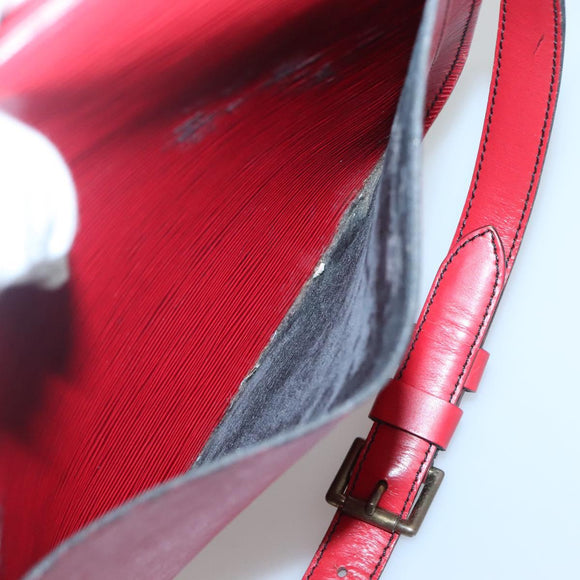 LOUIS VUITTON Epi Saint Cloud GM Shoulder Bag Red M52197 LV Auth BA3185