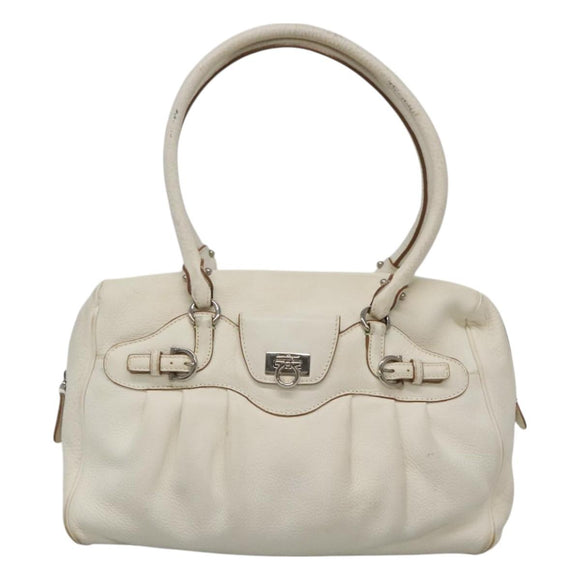 Salvatore Ferragamo Gancini Schoudertas Leer Wit Zilver Auth BA3224