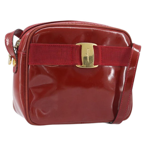 Salvatore Ferragamo Vala Shoulder Bag Patent leather Red Gold Auth BA3910