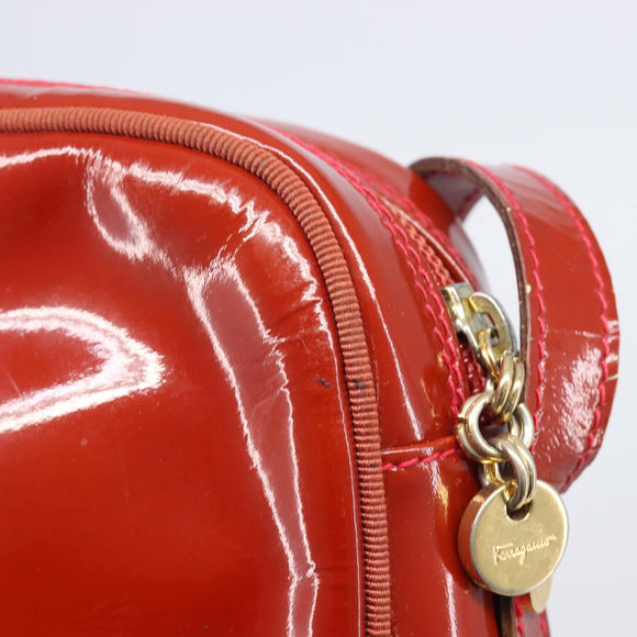 Salvatore Ferragamo Vala Shoulder Bag Patent leather Red Gold Auth BA3910