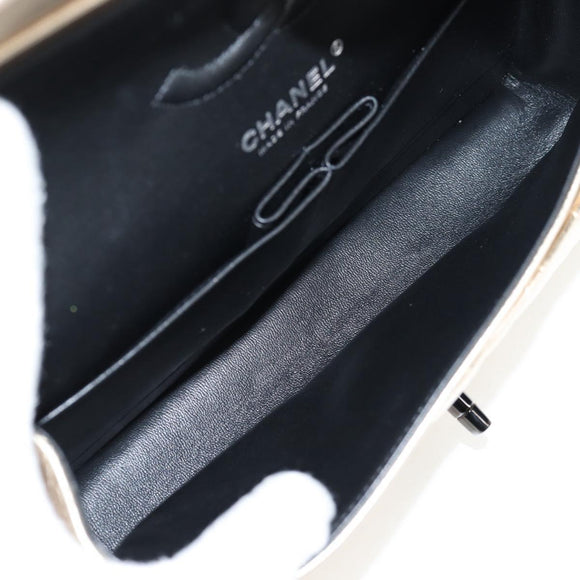 CHANEL Matelasse 25 Double Flap Chain Bag Lamb Skin Gold CC Auth BA4084SM