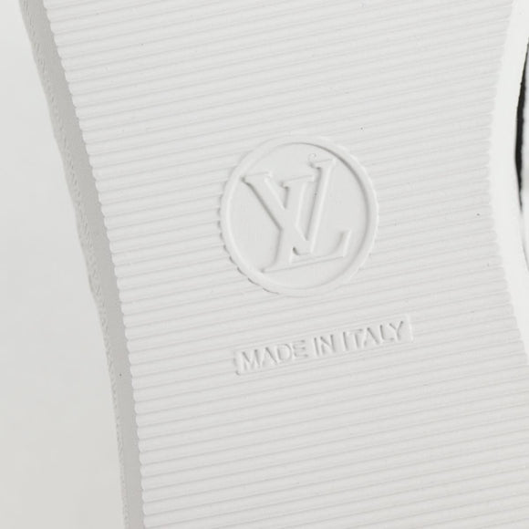 LOUIS VUITTON LV Stadium Sneakers Monogram Black 1ACUJ7 LV Auth BA4249M