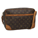 LOUIS VUITTON Monogram Trocadero 30 Shoulder Bag M51272 LV Auth BA4294-1