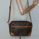 LOUIS VUITTON Monogram Trocadero 30 Shoulder Bag M51272 LV Auth BA4294-23