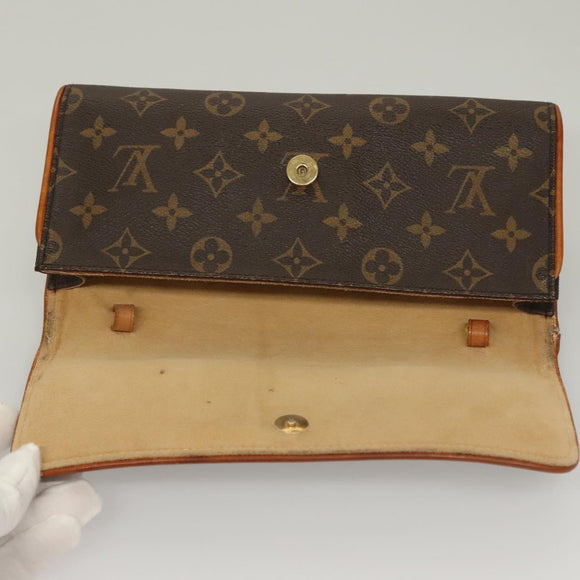 LOUIS VUITTON Monogram Pochette Twin GM Shoulder Bag M51852 LV Auth BA4336
