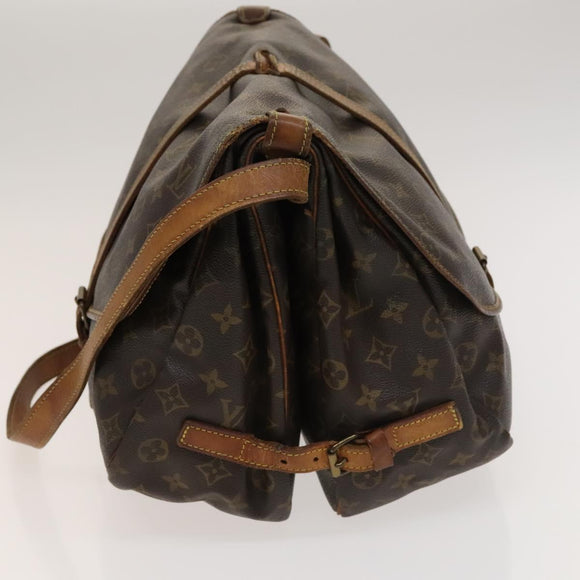 LOUIS VUITTON Monogram Saumur 35 Shoulder Bag M42254 LV Auth BA4403