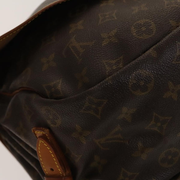 LOUIS VUITTON Monogram Saumur 35 Shoulder Bag M42254 LV Auth BA4420