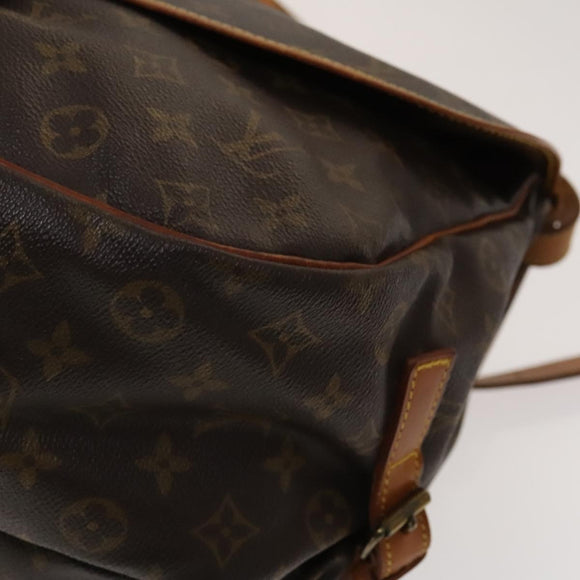 LOUIS VUITTON Monogram Saumur 35 Shoulder Bag M42254 LV Auth BA4420