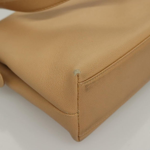 CHANEL Matelasse Shoulder Bag Caviar Skin Beige Gold CC Auth BA4516