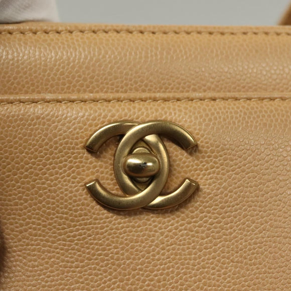 CHANEL Matelasse Shoulder Bag Caviar Skin Beige Gold CC Auth BA4516