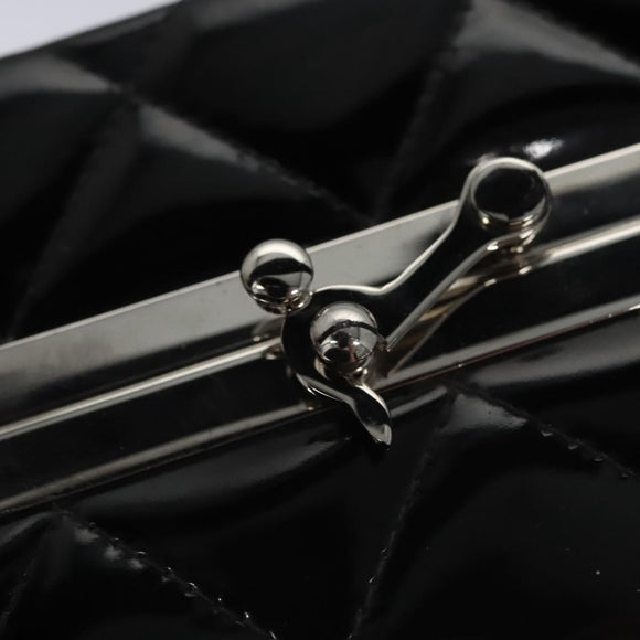 CHANEL Matelasse Hand Bag Patent leather Black CC Auth BA452AV