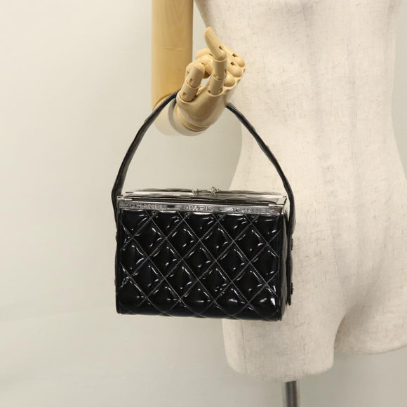 CHANEL Matelasse Hand Bag Patent leather Black CC Auth BA452AV