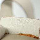 BURBERRY Shoulder Bag Leather White Silver Auth BA4718-12