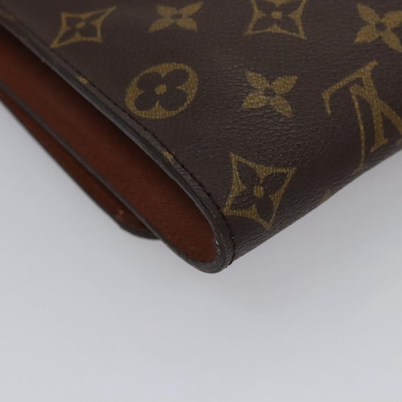 LOUIS VUITTON Monogram Bordeaux 27 Shoulder Bag M51797 LV Auth BA475