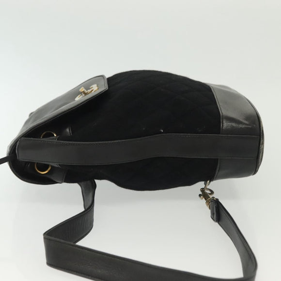 CHANEL Matelasse Shoulder Bag Lamb Skin Wool Black Gold CC Auth BA4941