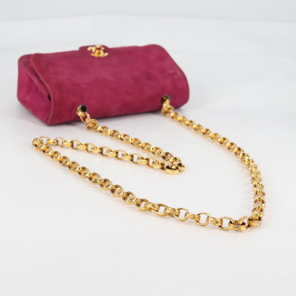 CHANEL Matelasse Chain Shoulder Bag Suede Purple Gold CC Auth BA5229