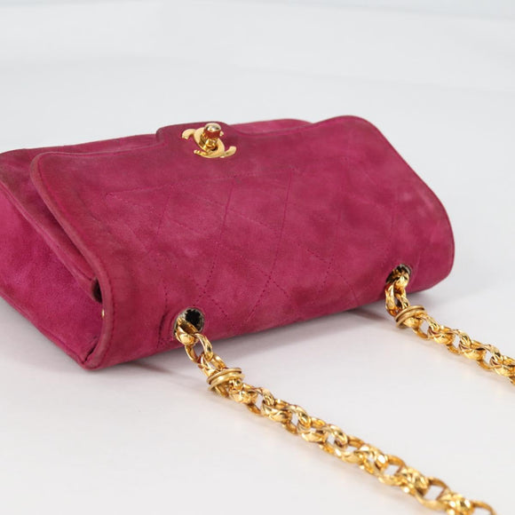 CHANEL Matelasse Chain Shoulder Bag Suede Purple Gold CC Auth BA5229