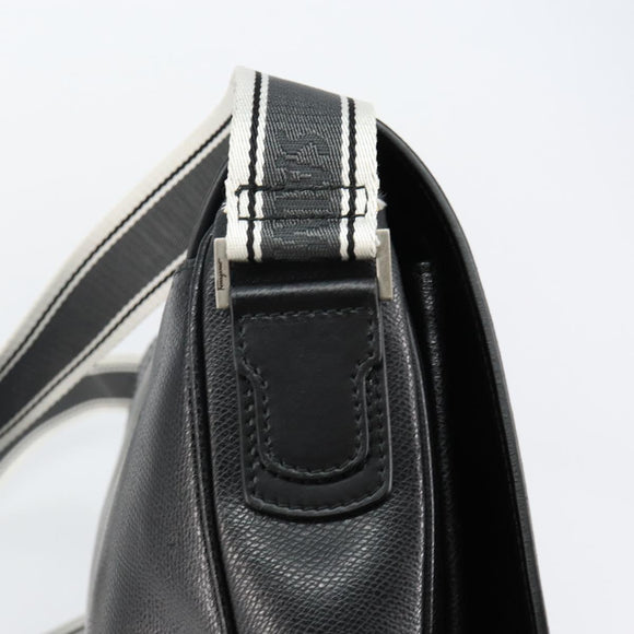 Salvatore Ferragamo Shoulder Bag Leather Black Auth BA5341