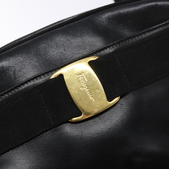 Salvatore Ferragamo Vala Shoulder Bag Leather Black Gold Auth BA5416
