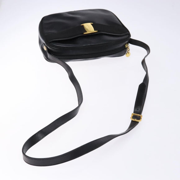 Salvatore Ferragamo Vala Shoulder Bag Leather Black Gold Auth BA5416