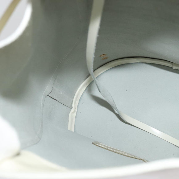 Salvatore Ferragamo Gancini Backpack Patent leather White Auth BA5435