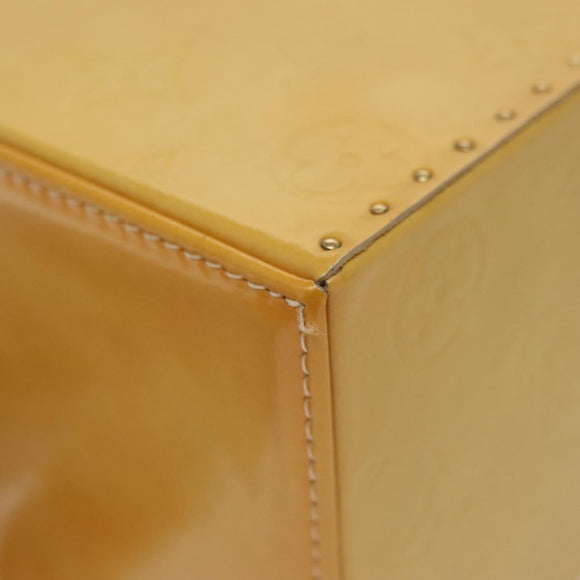 LOUIS VUITTON Monogram Vernis Bleecker Cosmetic Pouch Beige M91002 Auth BA5541